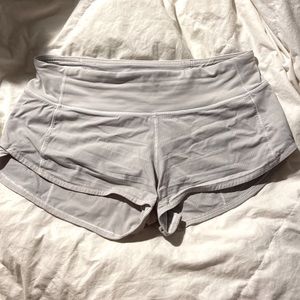 Lululemon Speed Ups 2.5” Size 4